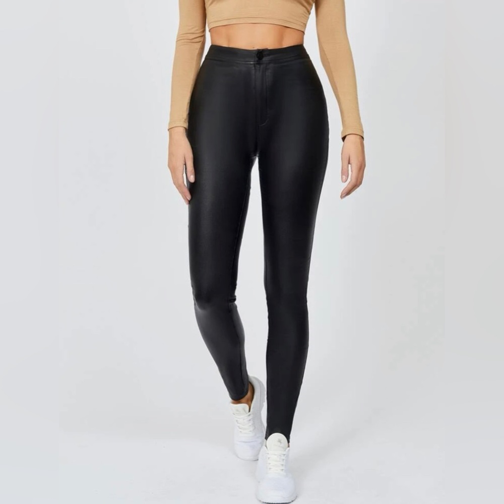 Tall size fake leather high waist pants